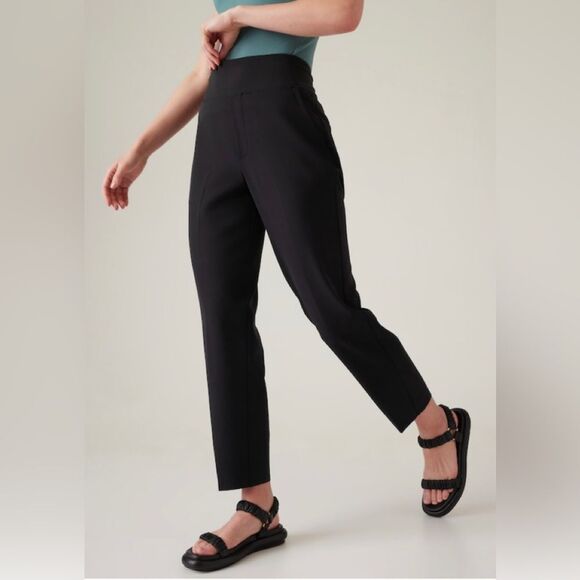 NWT Athleta Endless Pants  Size 8 Black Petite - Picture 2 of 7